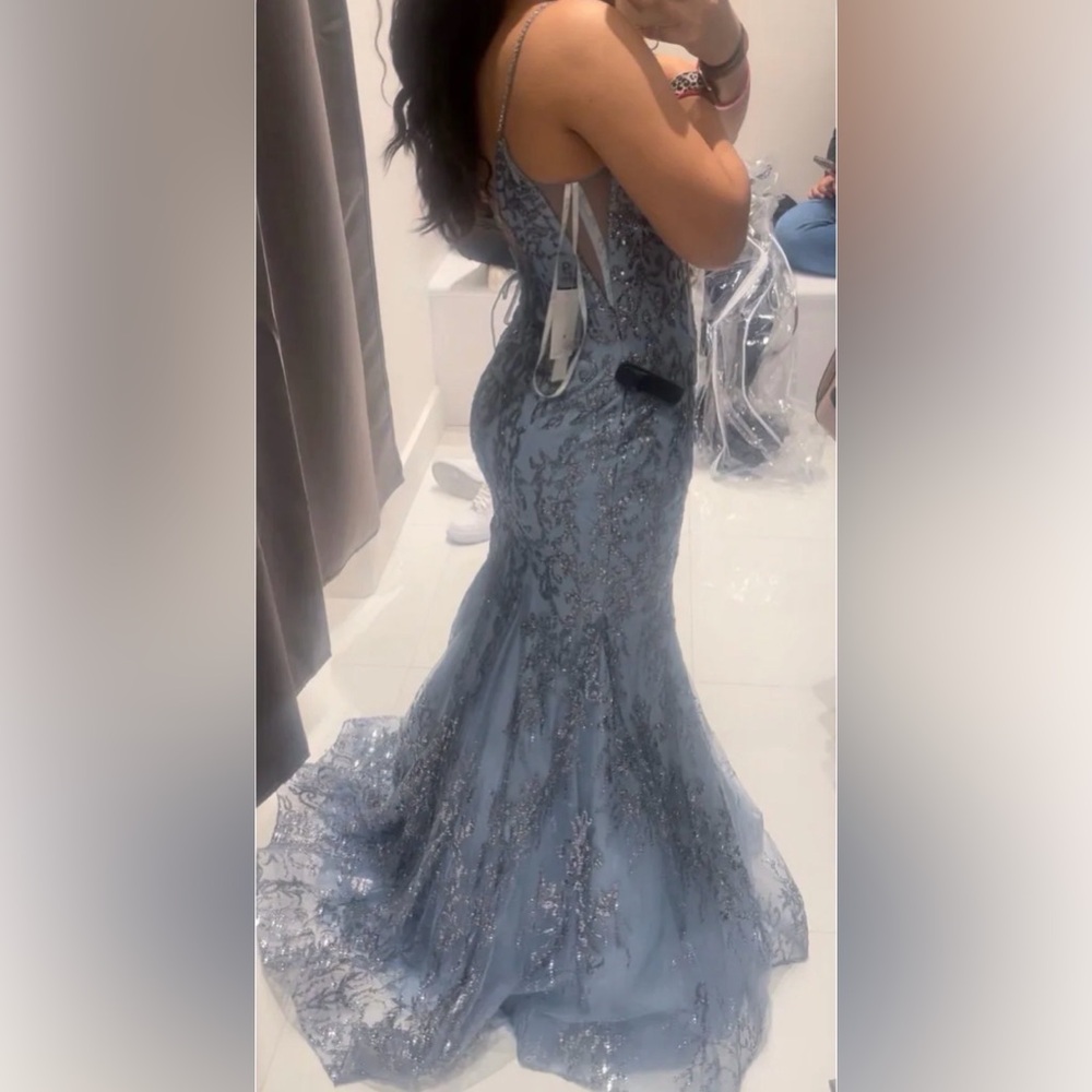 Camille La Vie blue silver Mermaid Lace Dress Prom elegant - Picture 1 of 6